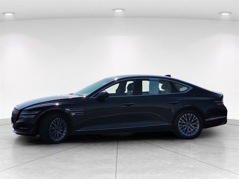 Used 2023 Genesis G80 2.5T image 7