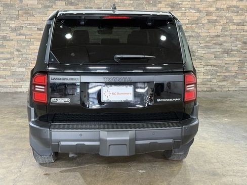 Used 2025 Toyota Land Cruiser 1958 image 7