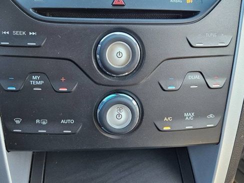 Used 2013 Ford Explorer XLT AWD/4WD image 10