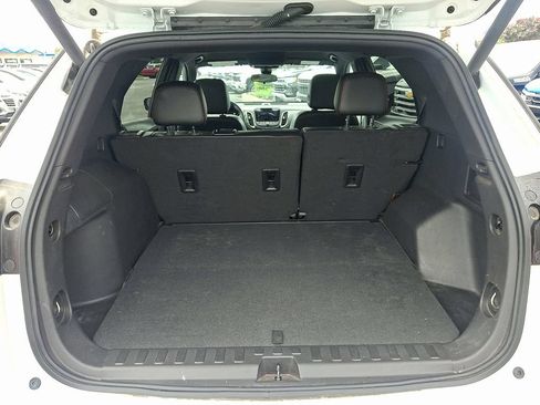 Certified 2024 Chevrolet Equinox RS w/ RS Leather Package FWD image 31