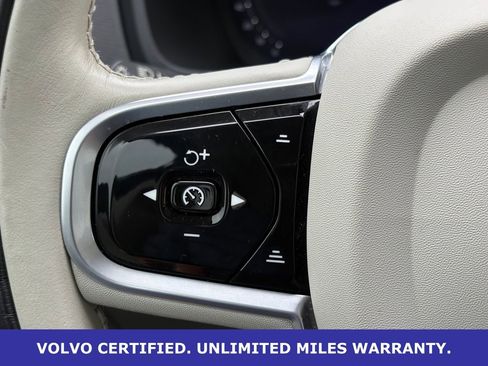 Certified 2023 Volvo XC90 B5 Core w/ Protection Package AWD/4WD image 18