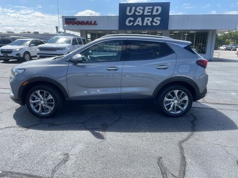 Used 2023 Buick Encore GX Essence w/ Experience Buick Package image 8