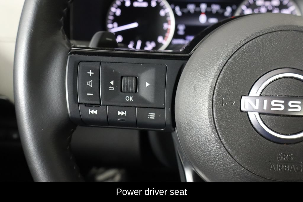 Used 2024 Nissan Pathfinder SL w/ Black Appearance Package FWD image 8