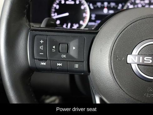 Used 2024 Nissan Pathfinder SL w/ Black Appearance Package FWD image 8