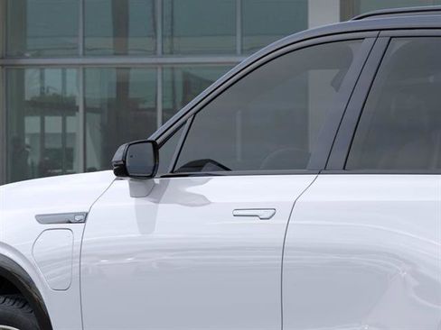 New 2026 Cadillac Vistiq Sport w/ LPO, Floor Liner Package AWD/4WD image 24