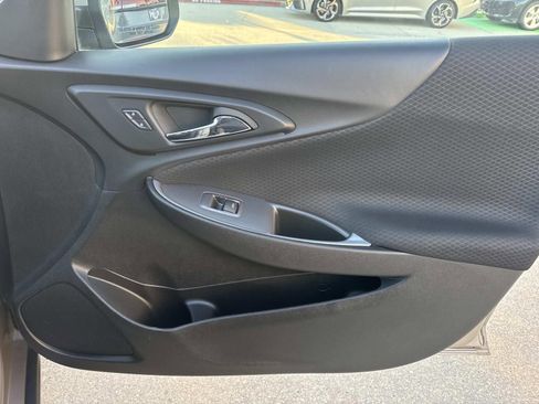 Used 2024 Chevrolet Malibu LT image 13