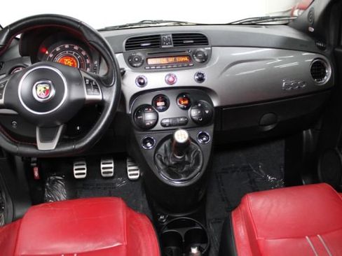 Used 2013 FIAT 500 Abarth w/ Comfort/Convenience Group FWD image 2
