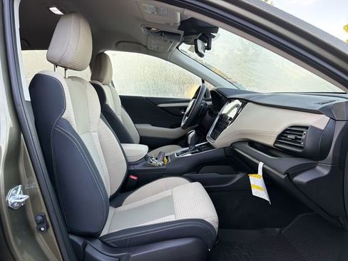 Certified 2025 Subaru Outback Premium w/ Popular Package #1A AWD/4WD image 18