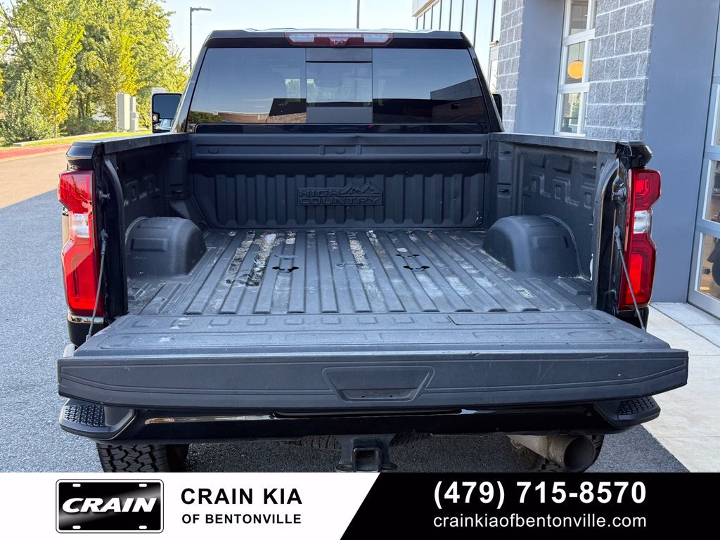 Used 2024 Chevrolet Silverado 2500 High Country w/ High Country Premium Package AWD/4WD image 29