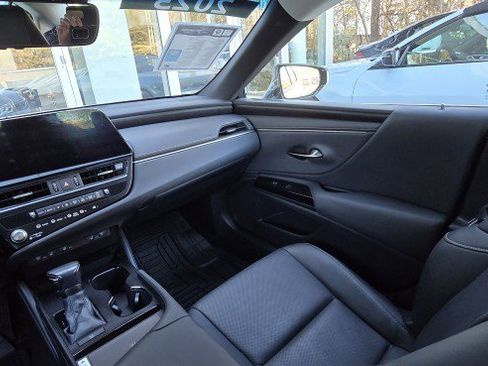 Used 2023 Lexus ES 350 w/ Premium Package image 21
