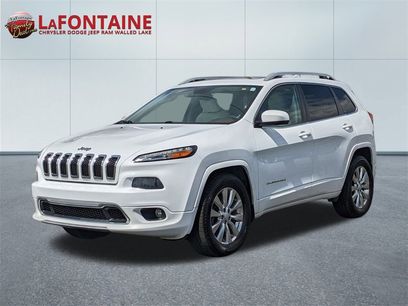 Used 2017 Jeep Cherokee Overland