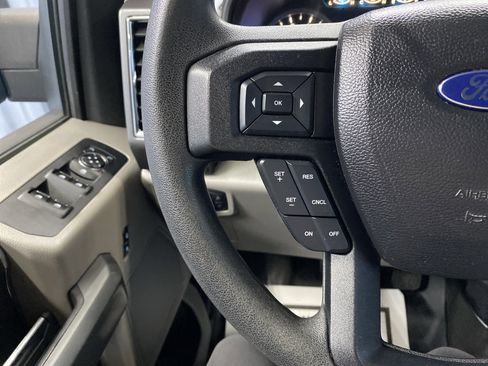 Used 2016 Ford F150 XLT w/ Trailer Tow Package image 19