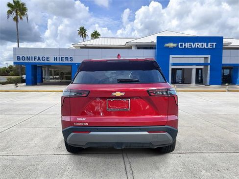 New 2026 Chevrolet Equinox LT image 4