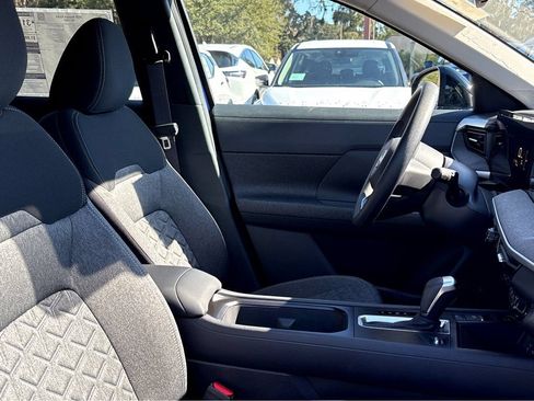 New 2026 Nissan Kicks SV w/ SV Premium Package FWD image 10