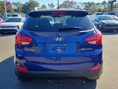 Used 2012 Hyundai Tucson GLS image 5