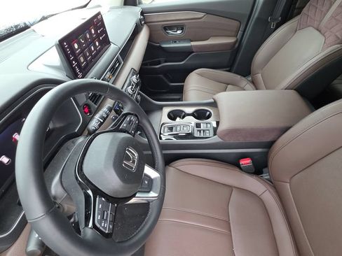 Certified 2026 Honda Pilot Elite image 12