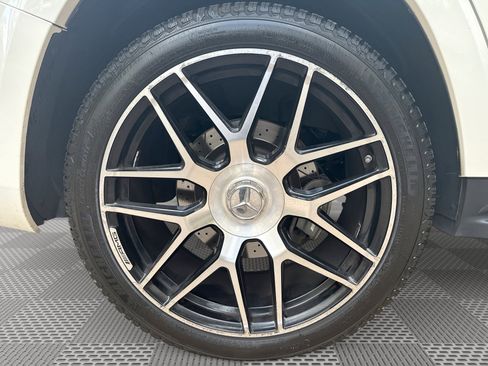 Used 2019 Mercedes-Benz GLS 63 AMG 4MATIC image 30