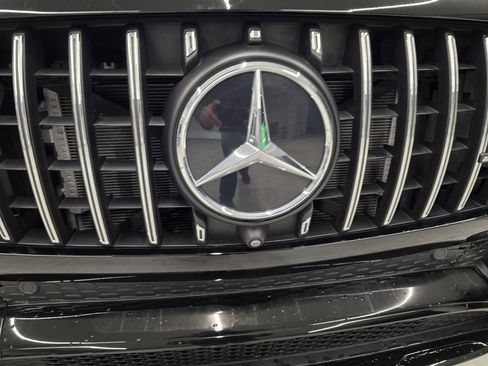 Used 2024 Mercedes-Benz GLE 53 AMG 4MATIC Coupe image 9