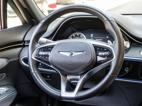 Used 2022 Genesis GV70 3.5T Sport AWD/4WD image 28