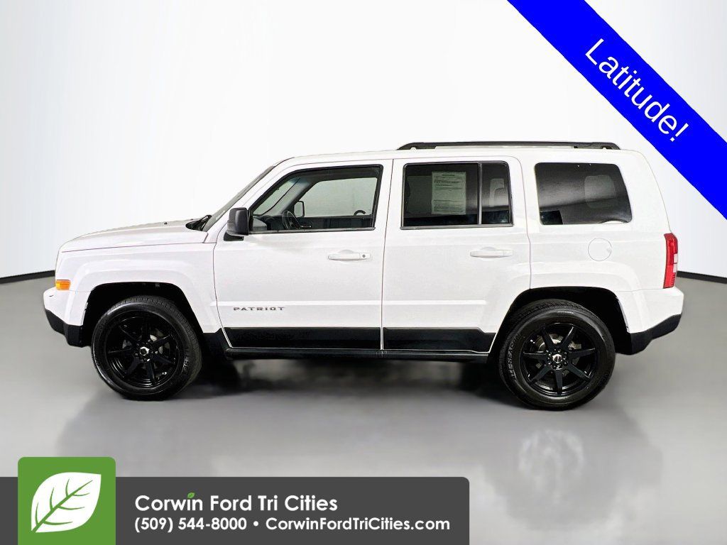 Used 2011 Jeep Patriot Latitude AWD/4WD image 6
