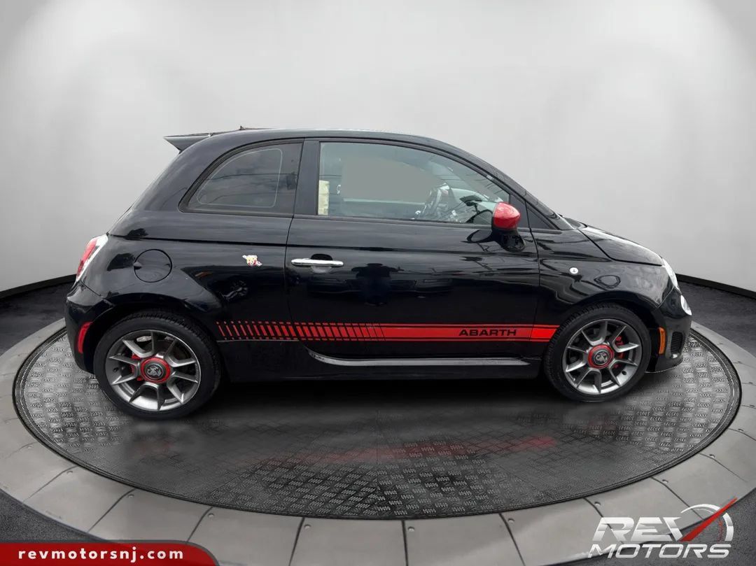 Used 2012 FIAT 500 Abarth w/ Safety & Convenience Pkg FWD image 6