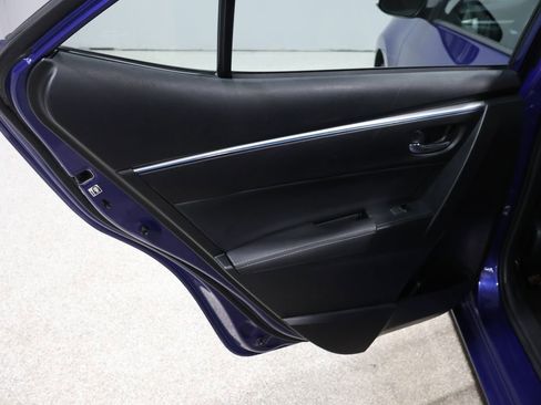 Used 2016 Toyota Corolla L image 19