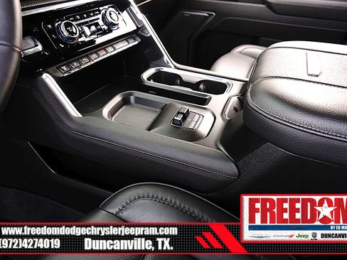 Used 2025 GMC Sierra 2500 Denali w/ Denali Reserve Package image 34