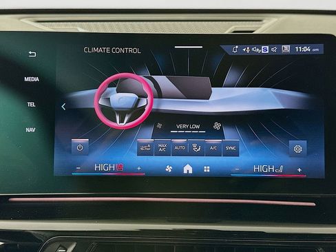 New 2026 BMW X1 xDrive28i w/ Technology Package image 14