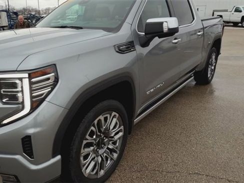 Used 2024 GMC Sierra 1500 Denali Ultimate image 38