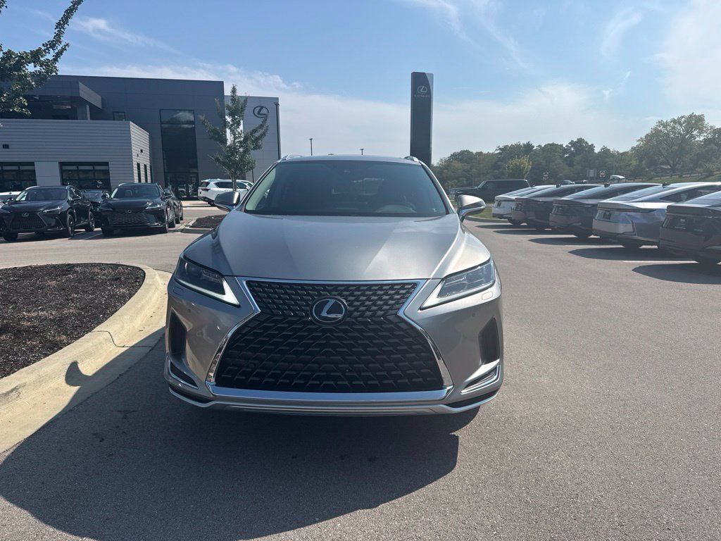 Used 2020 Lexus RX 350L Premium w/ Premium Package AWD/4WD image 2