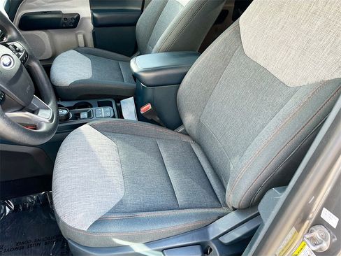 Used 2023 Ford Maverick XLT w/ Equipment Group 300A Standard image 18