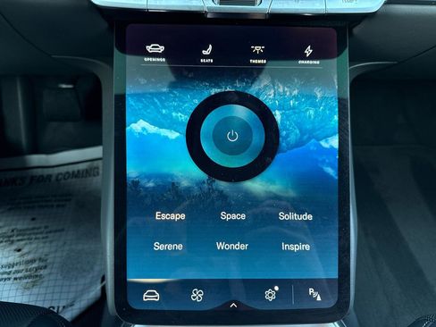 Used 2024 Lucid Air Touring image 54