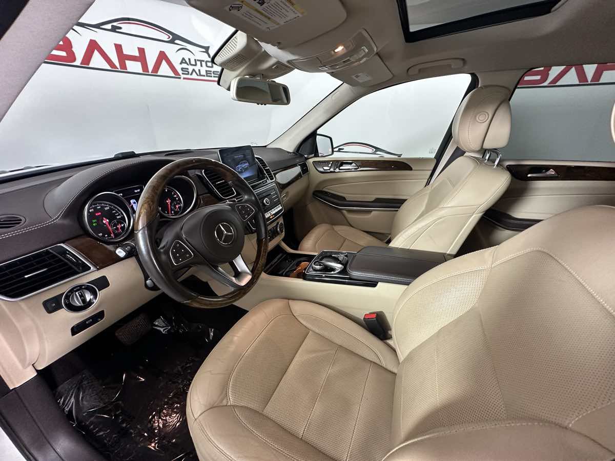 Used 2019 Mercedes-Benz GLS 550 4MATIC w/ Driver Assistance Package image 22