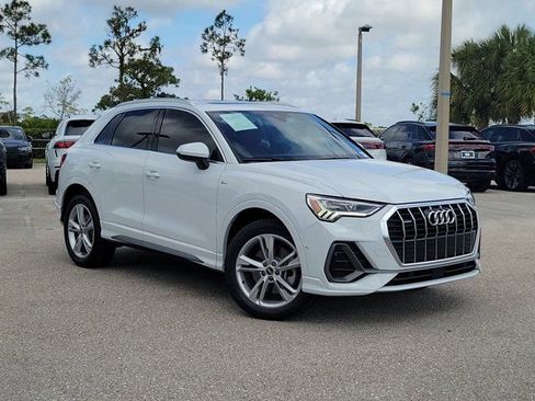 Used 2021 Audi Q3 2.0T Premium Plus AWD/4WD image 32