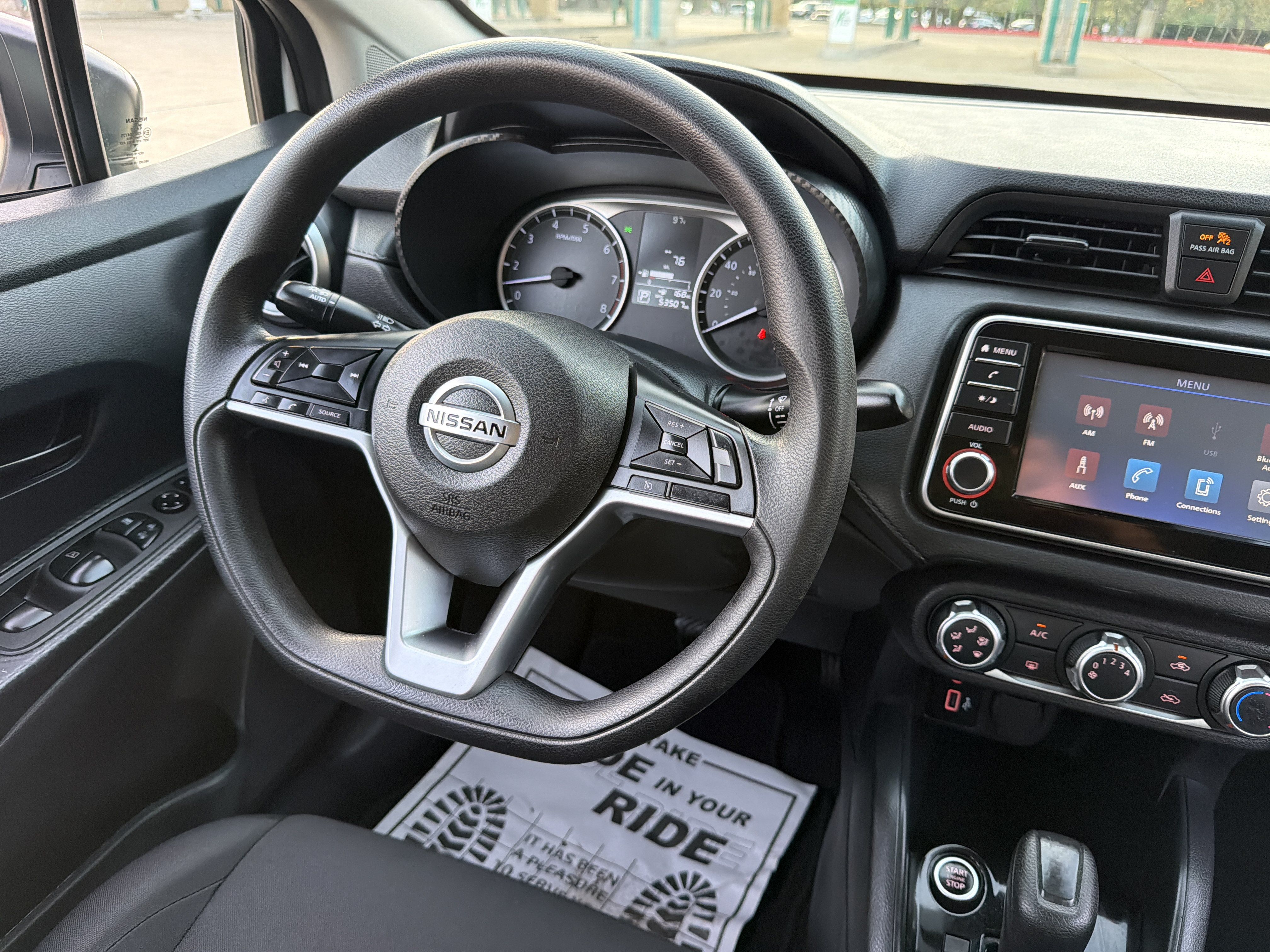 Used 2021 Nissan Versa S FWD image 23