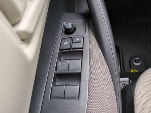 Used 2026 Toyota Corolla LE FWD image 21