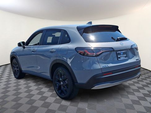Used 2024 Honda HR-V Sport image 5