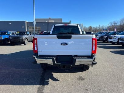 New 2024 Ford F350 XLT w/ FX4 Off-Road Package