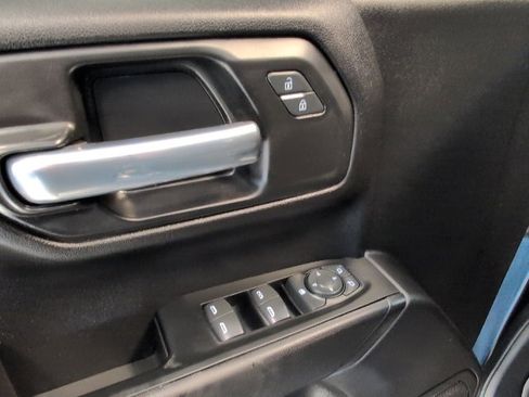 Used 2021 Chevrolet Silverado 1500 Custom Trail Boss w/ Safety Confidence Package image 16