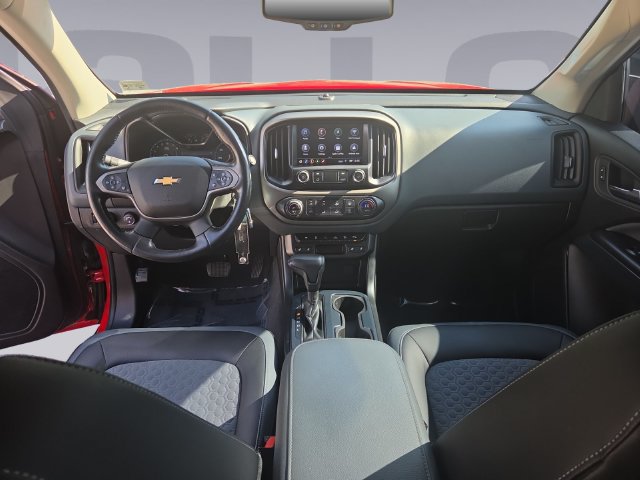 Used 2020 Chevrolet Colorado Z71 AWD/4WD image 12
