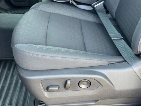 New 2026 Chevrolet Silverado 1500 Custom Trail Boss AWD/4WD image 32