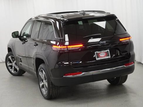 Certified 2022 Jeep Grand Cherokee Limited 4xe image 14