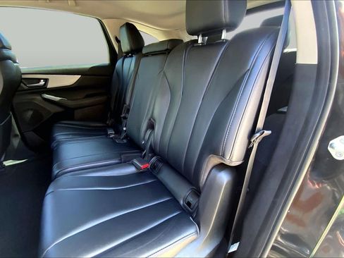 Used 2023 Acura MDX SH-AWD image 20