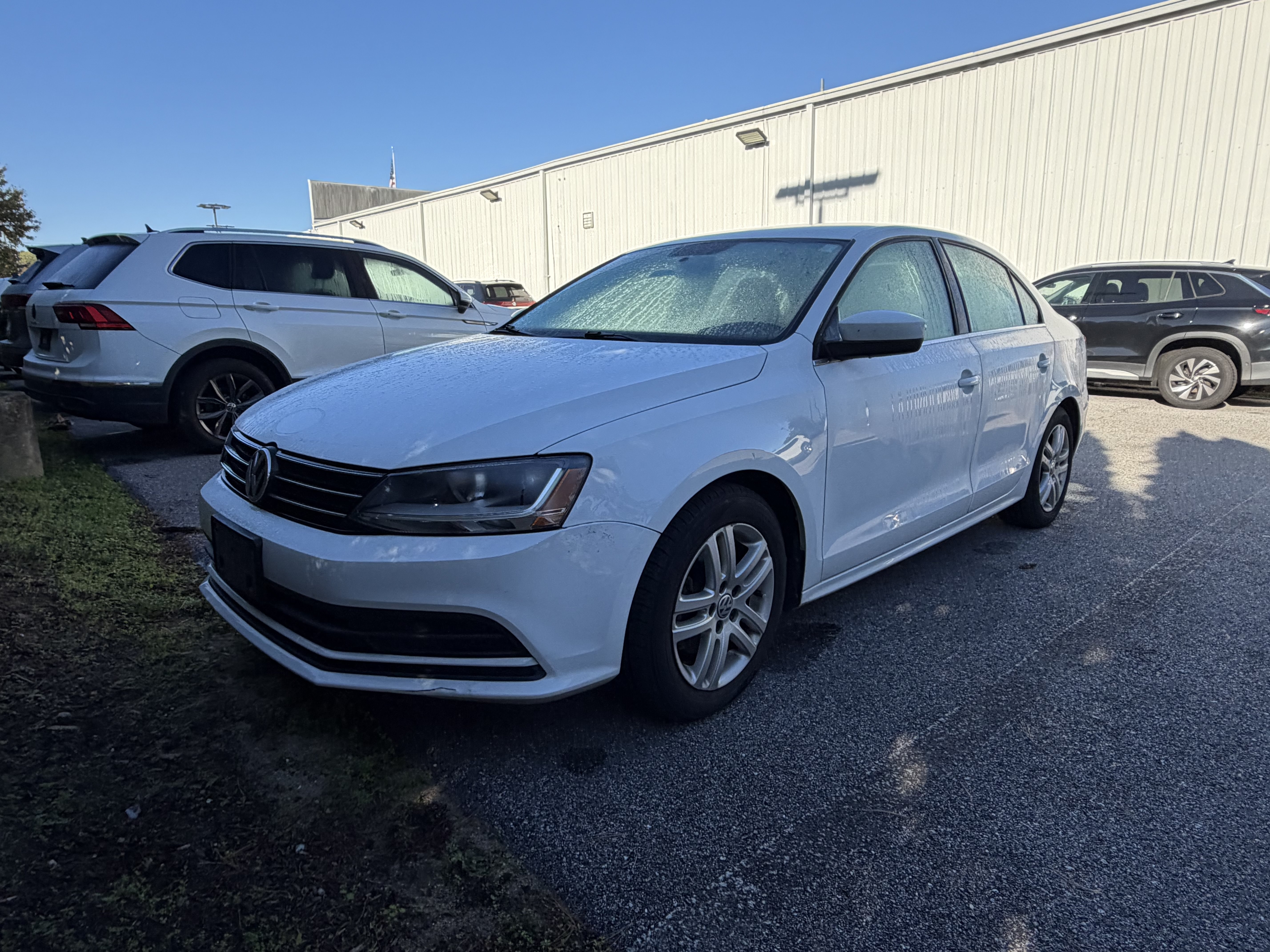 Used 2017 Volkswagen Jetta S w/ Jetta S Cold Weather Package FWD image 15