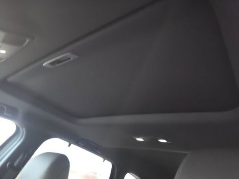 Used 2021 MAZDA CX-9 Signature image 10