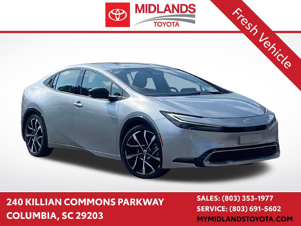 Used 2025 Toyota Prius Plug-In Hybrid FWD image 1