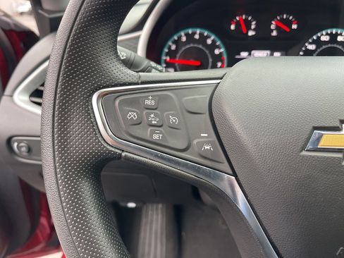 Used 2024 Chevrolet Malibu LT image 17