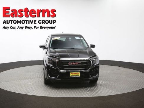 Used 2022 GMC Terrain SLE image 52