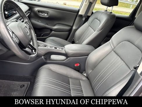 Used 2024 Honda HR-V EX-L image 9