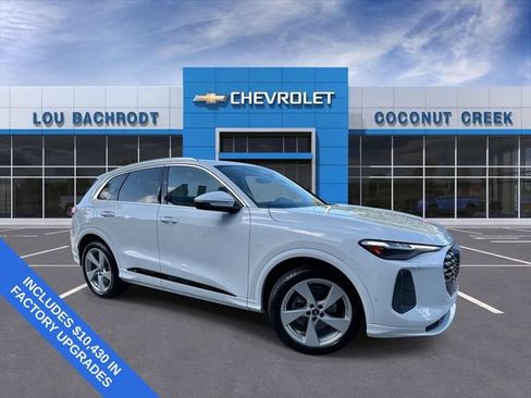 Used 2025 Audi Q5 Prestige AWD/4WD image 1